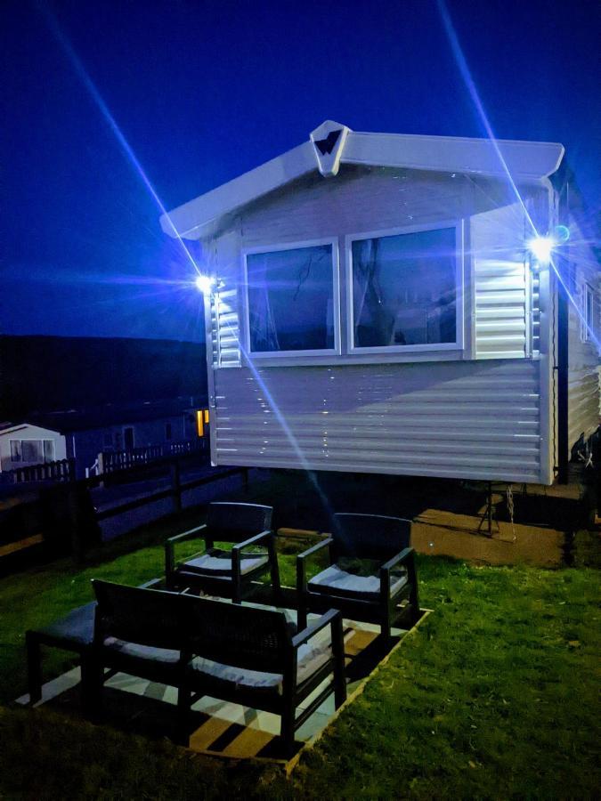 4 Berth Couples And Family Caravan In Beautiful Newquay Bay Resort מראה חיצוני תמונה